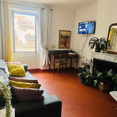 Le Cosy Apartment Марсилия Екстериор снимка